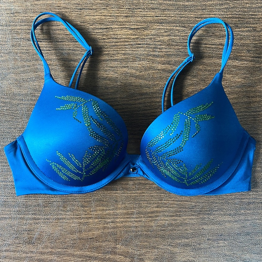 Victoria’s Secret Push-Up Bra
